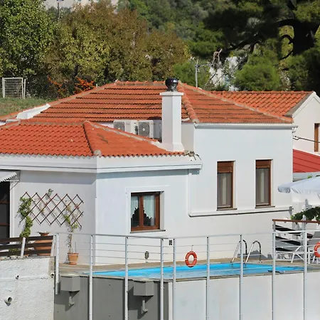 Diakopi Villa