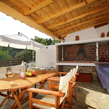 Villa Diakopi *